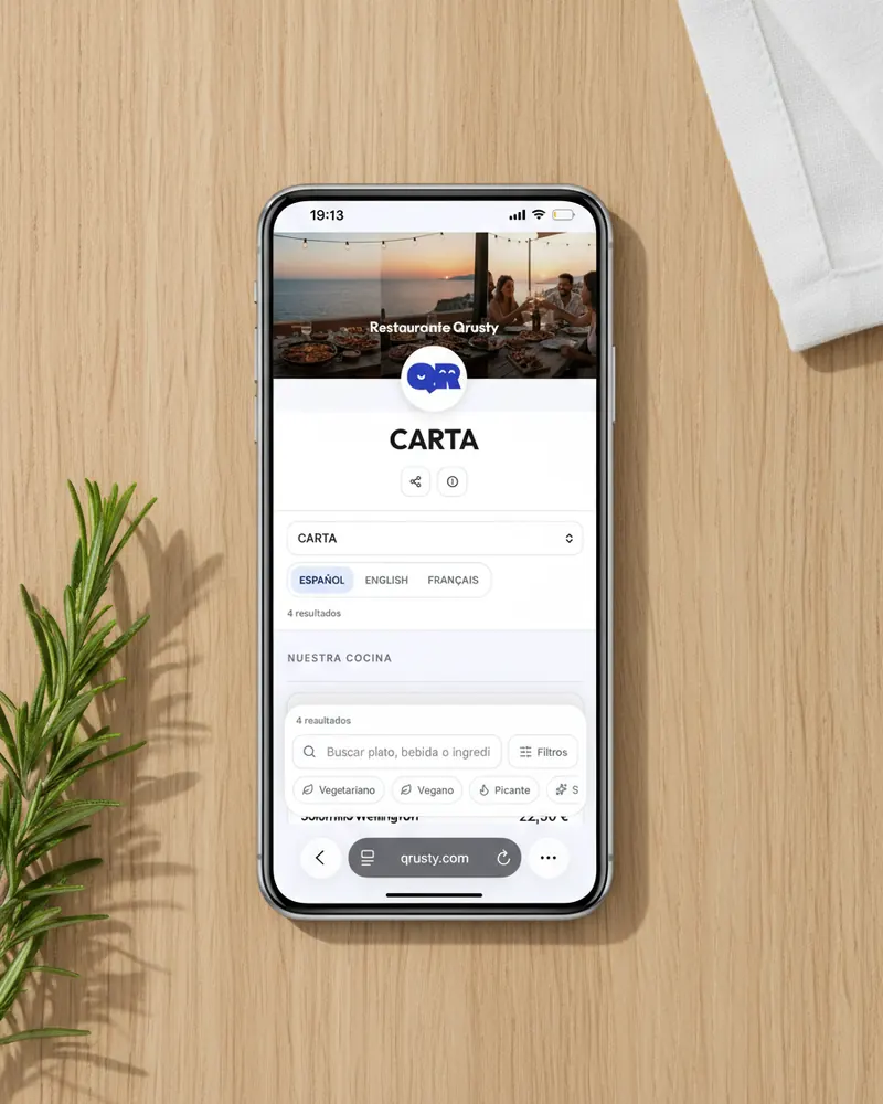 Carta digital con tapas andaluzas publicada en smartphone para un restaurante en Sevilla
